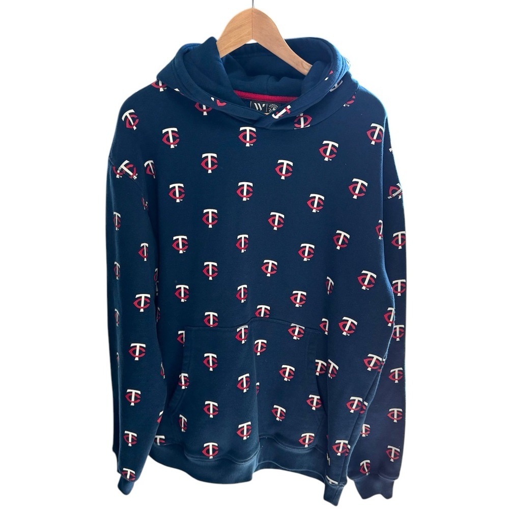The Wild Collective Minnesota Twins TC Logo Print Hoodie Size L